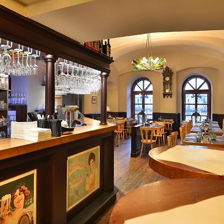 Hotel Morris Premium Collection เชสกาลีปา ภายนอก รูปภาพ